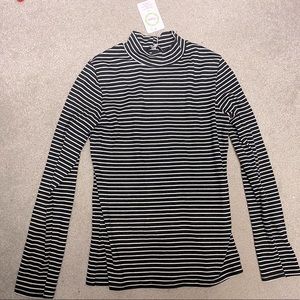 NWT Striped Turtleneck